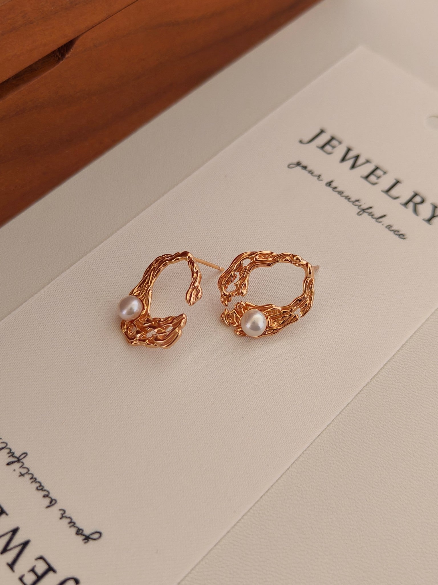 Molten Flow Pearl Hoop Earrings - S925 Sterling Silver